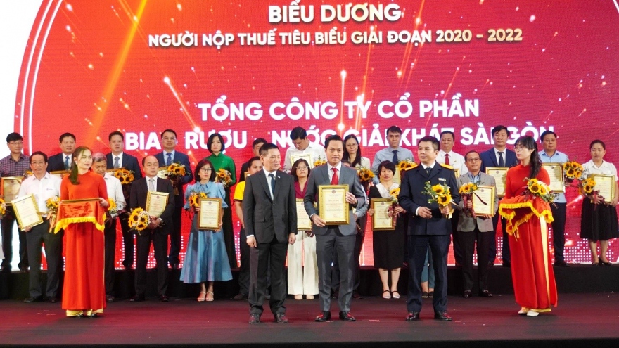 SABECO honoured as outstanding taxpayer in Vietnam for 2020-2022